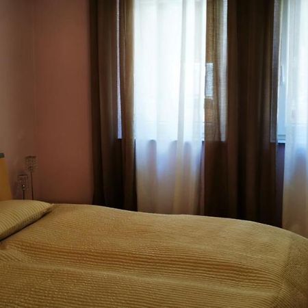 Tolle, Gemutliche, Voll Moblierte 3 Zimmer Wohnung. Baden-Baden Zewnętrze zdjęcie